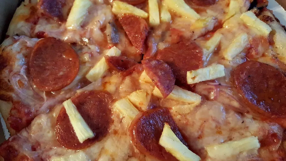 Hawaiian Pizza
